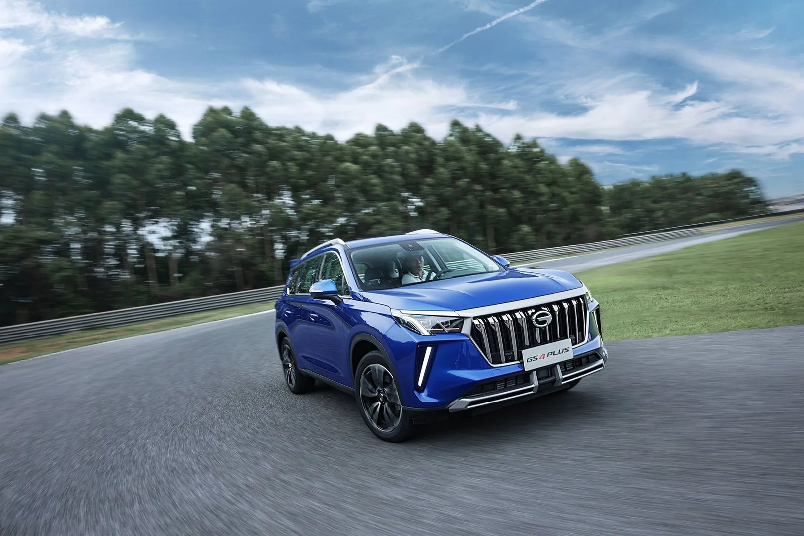 gac_Motor_Trumpchi_GS4_Plus_1_generation__SUV_5-doors__12.jpg