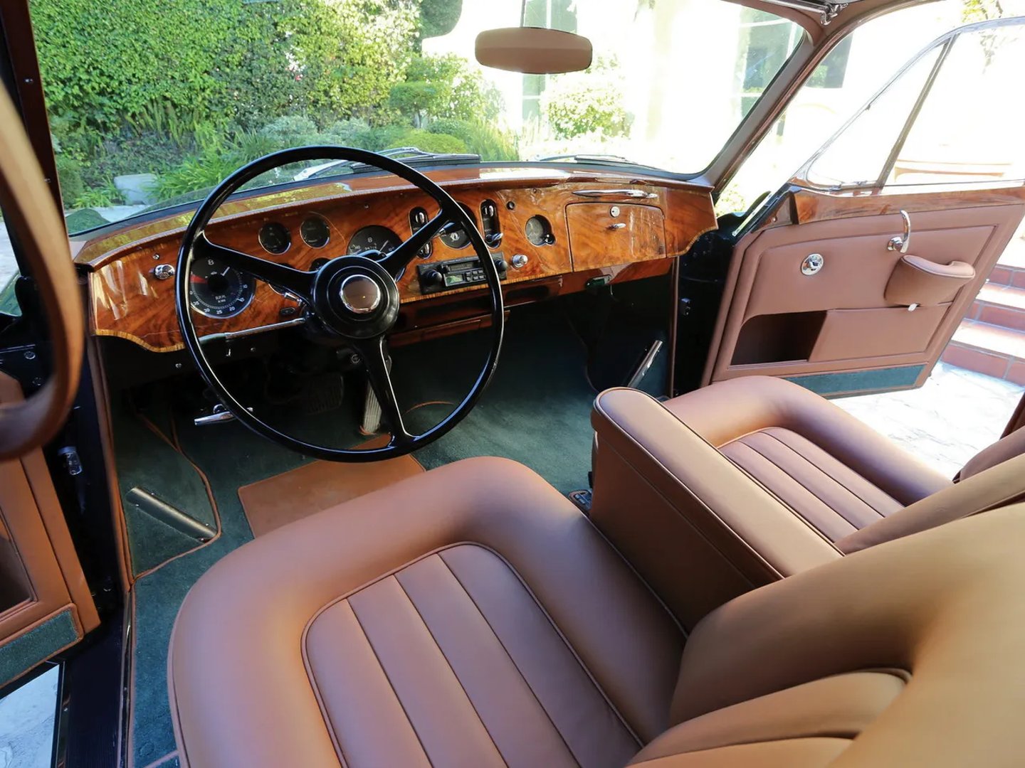 Bentley_S_2_generation__Sedan__12.jpg