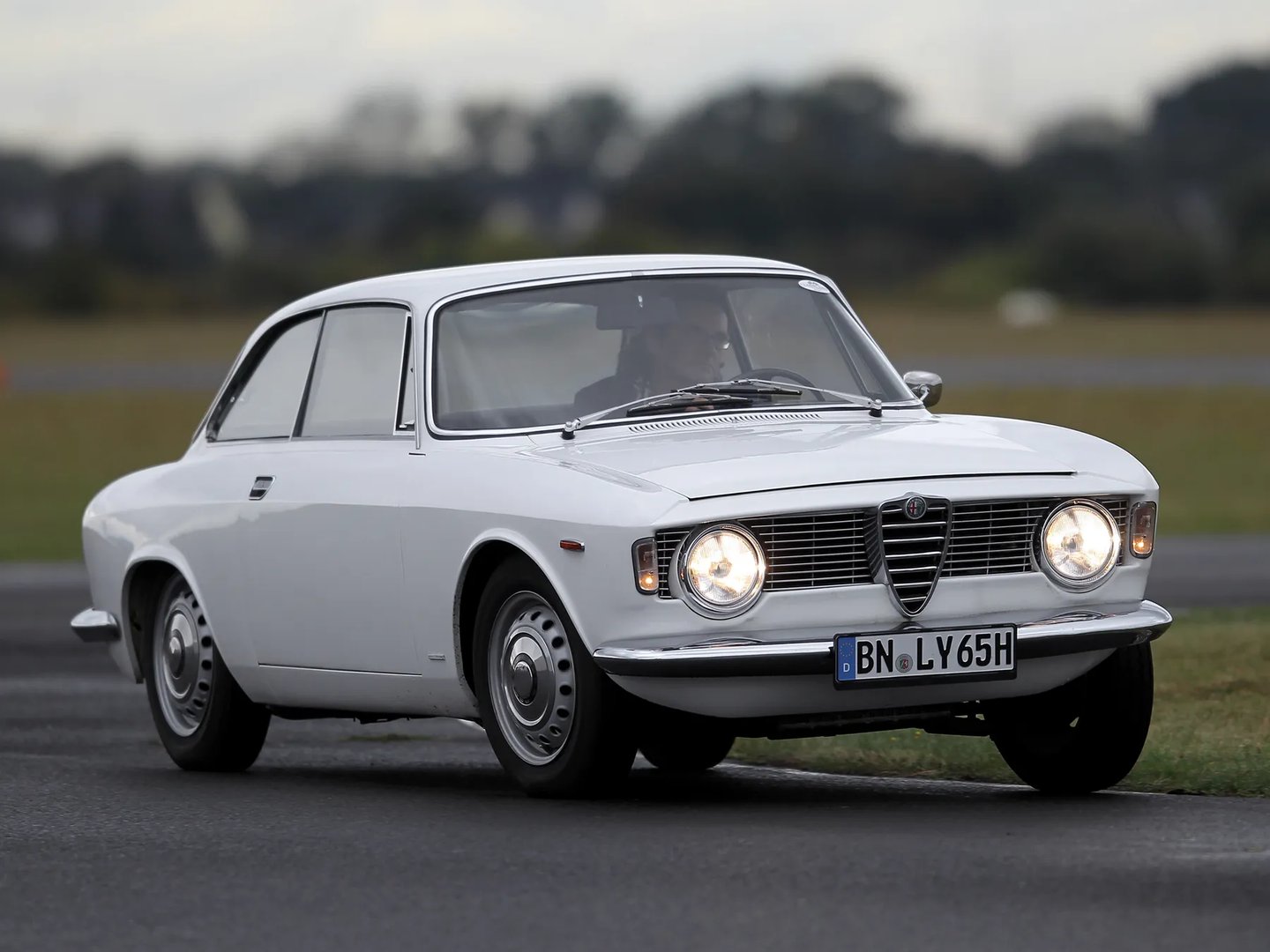 Alfa Romeo 105/115 1 generation  Coupe