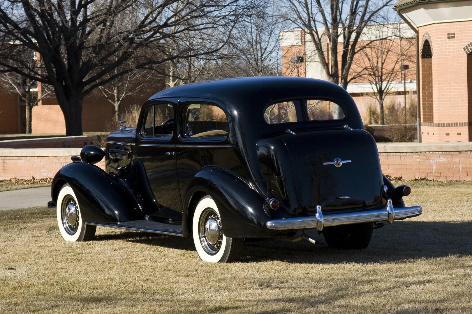 Buick_Special_1_generation__Sedan_2-doors__1.jpg