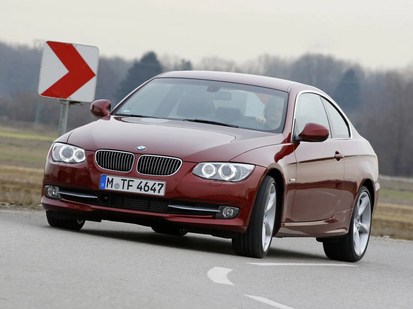 BMW_3_series_5_generation_restyling__Coupe__6.jpg