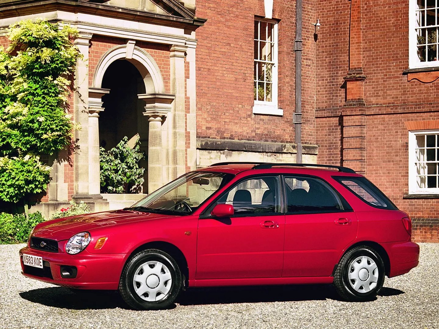 Subaru_Impreza_2_generation__Estate_5-door__5.jpg