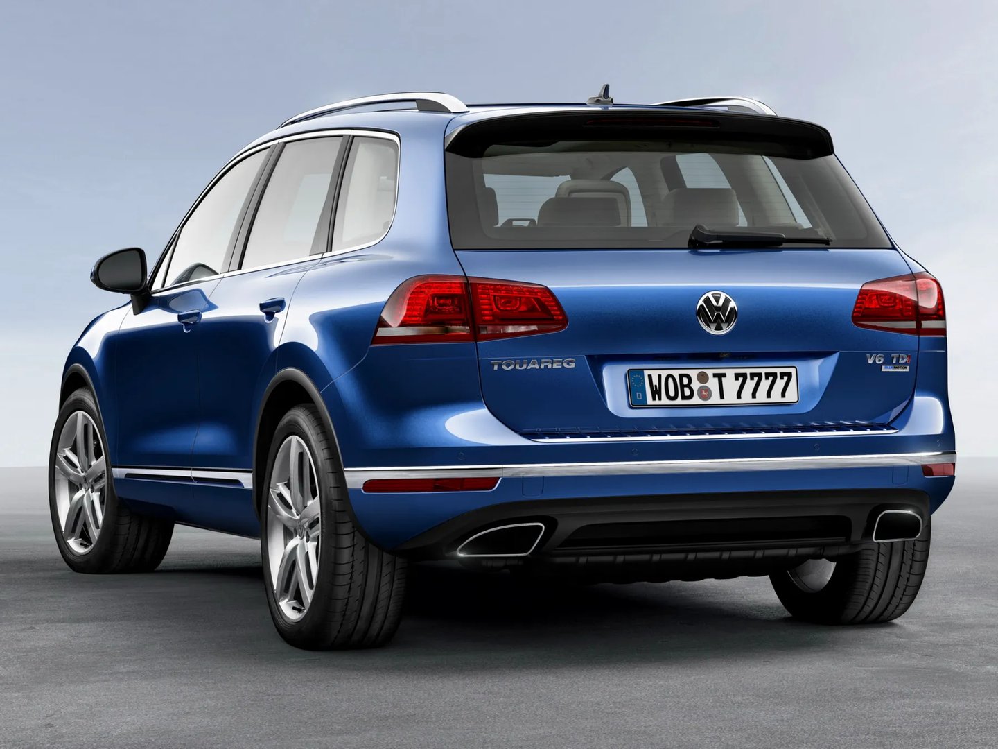 Volkswagen_Touareg_2_generation_restyling__SUV_5-doors__8.jpg