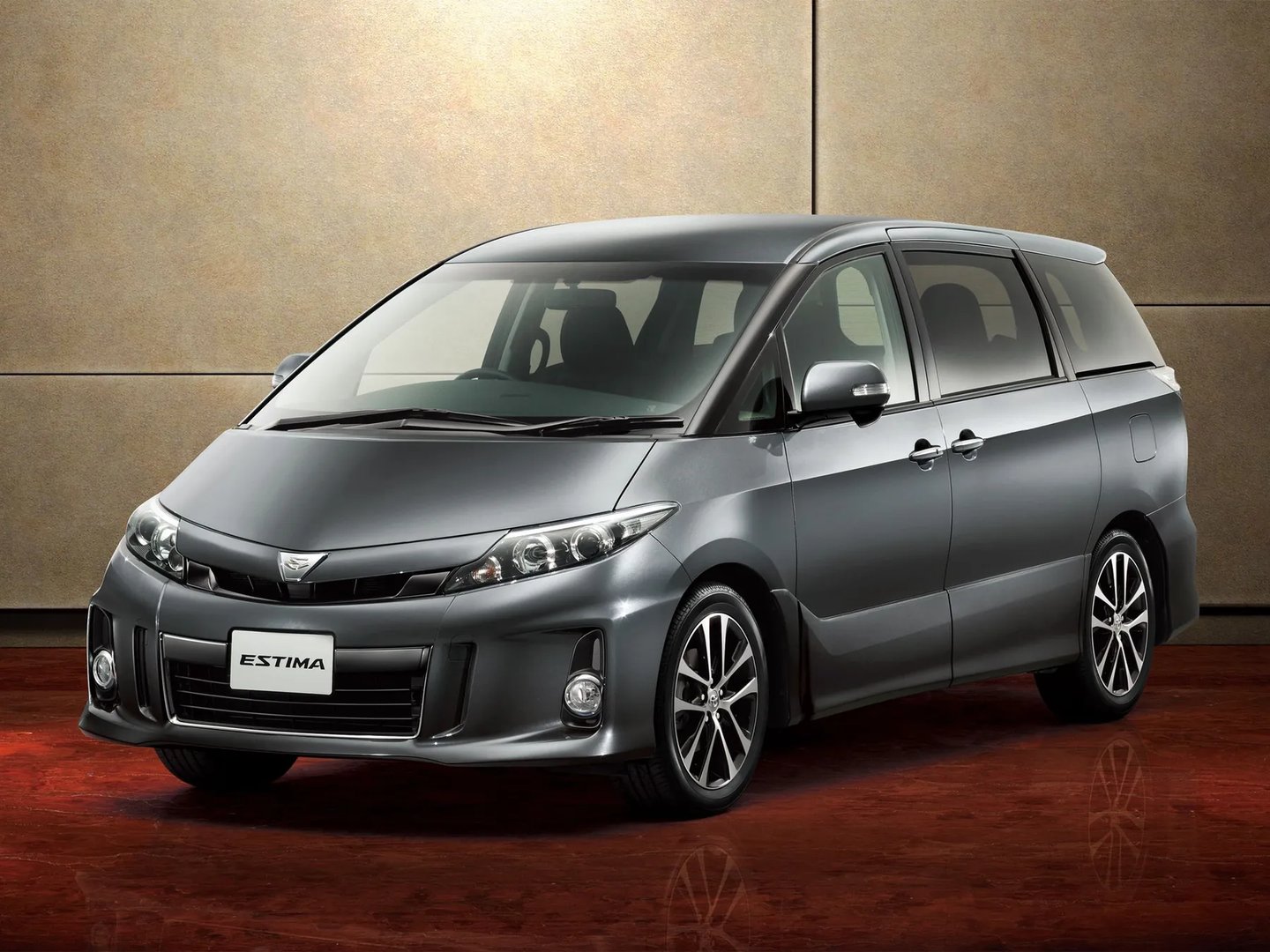 Toyota_Estima_3_generation_restyling_2__Minivan__4.jpg