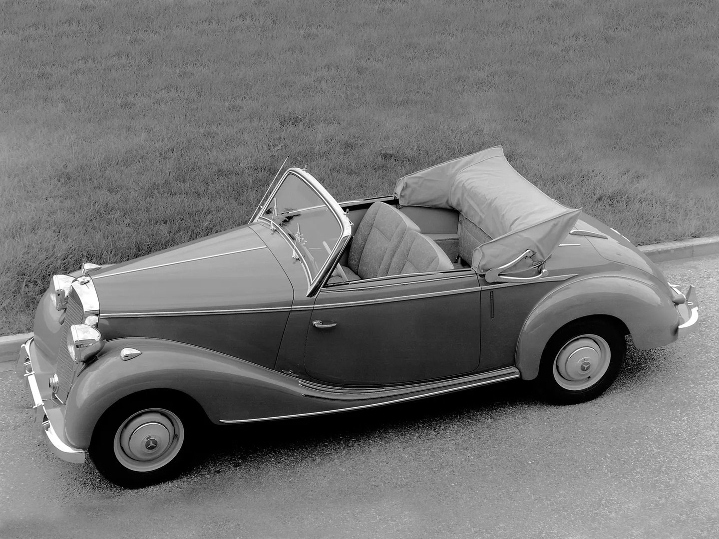 Mercedes_W191_1_generation__Cabrio__10.jpg