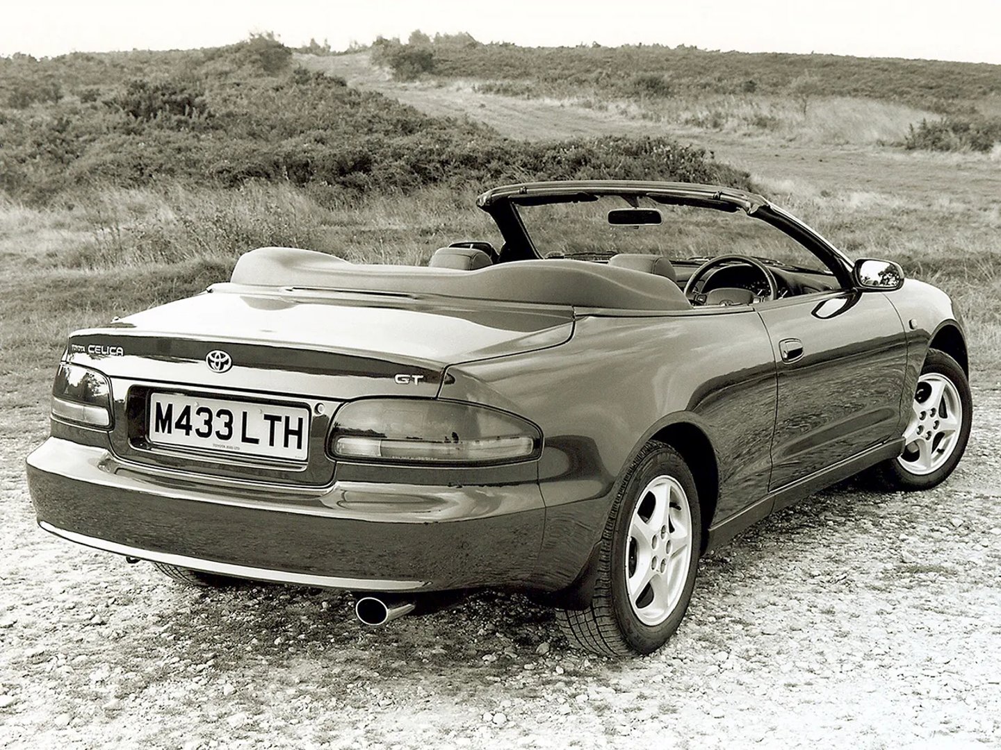 Toyota_Celica_6_generation_restyling__Cabrio__4.jpg