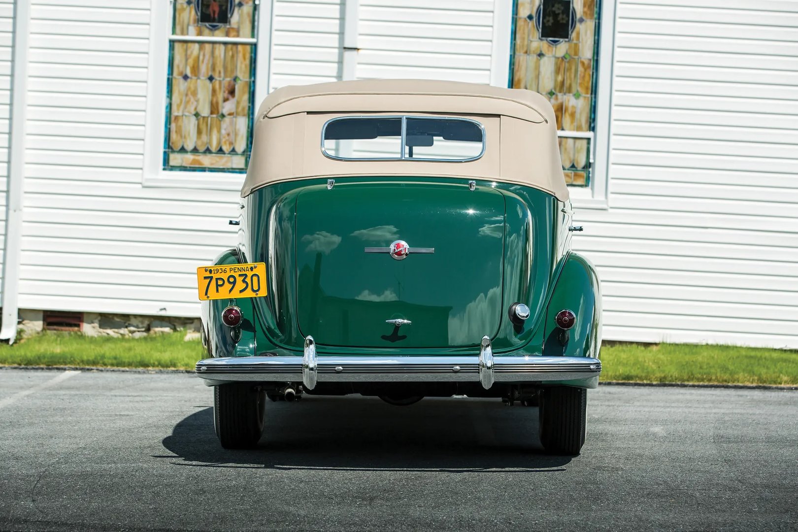 Buick_Roadmaster_1_generation__Phaeton__5.jpg