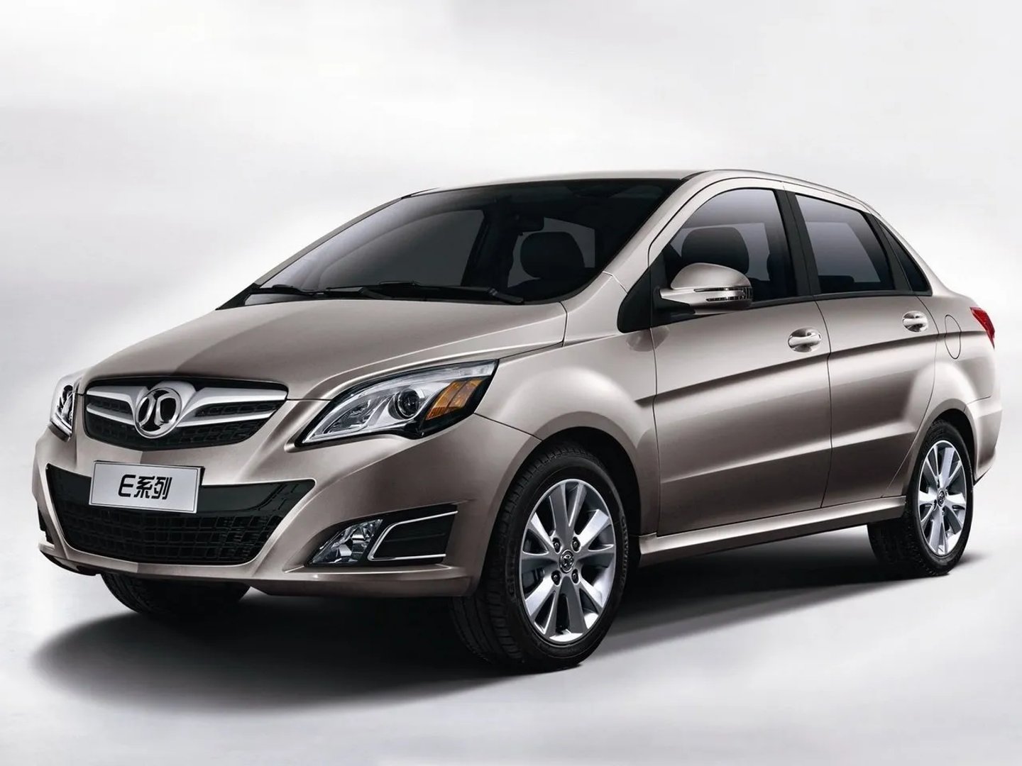 baic_A1_1_generation__Sedan__1.jpg