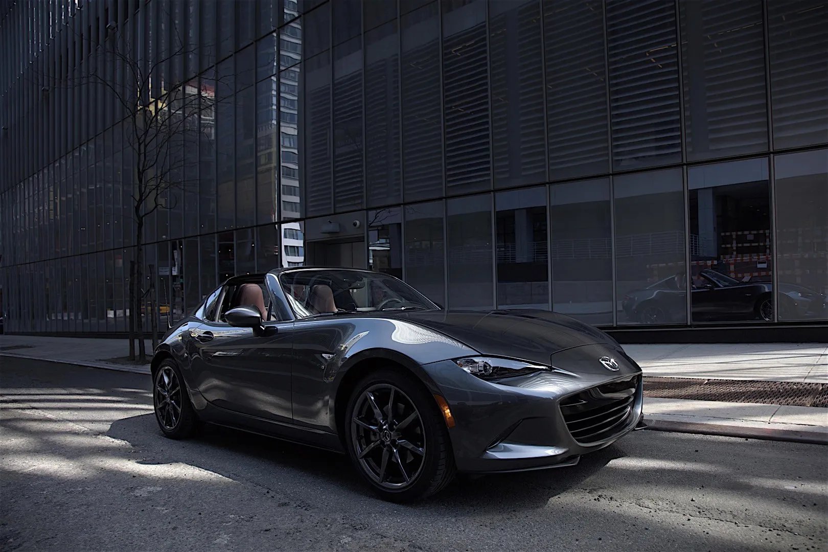 Mazda_MX-5_4_generation__Roadster__9.jpg