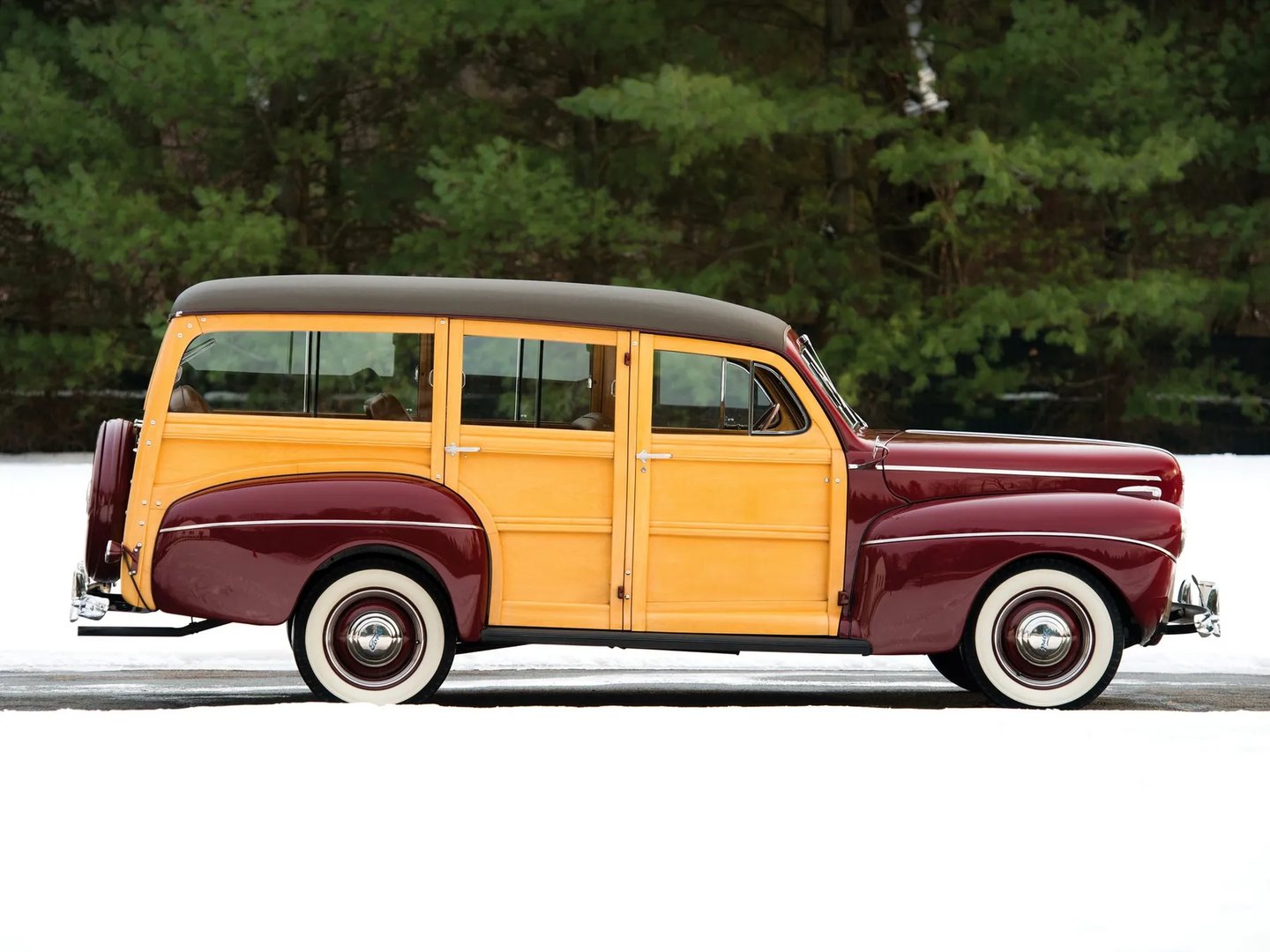 Ford_V8_3_generation__Estate_5-door__12.jpg