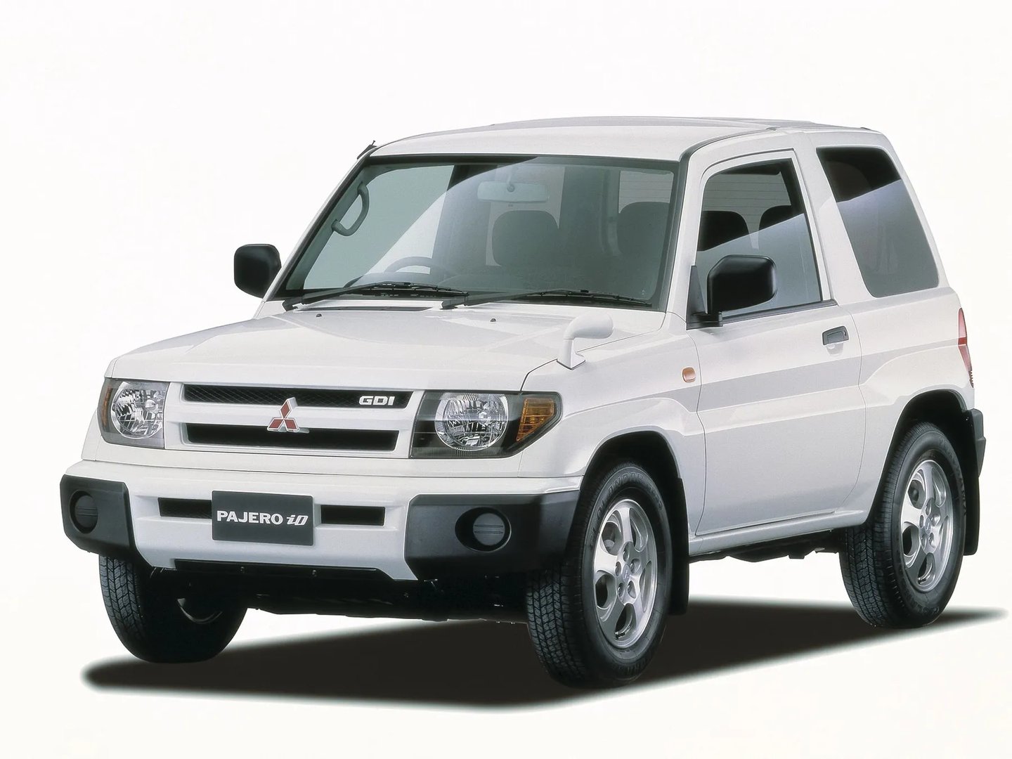 Mitsubishi Pajero iO 1 generation  SUV 3-doors