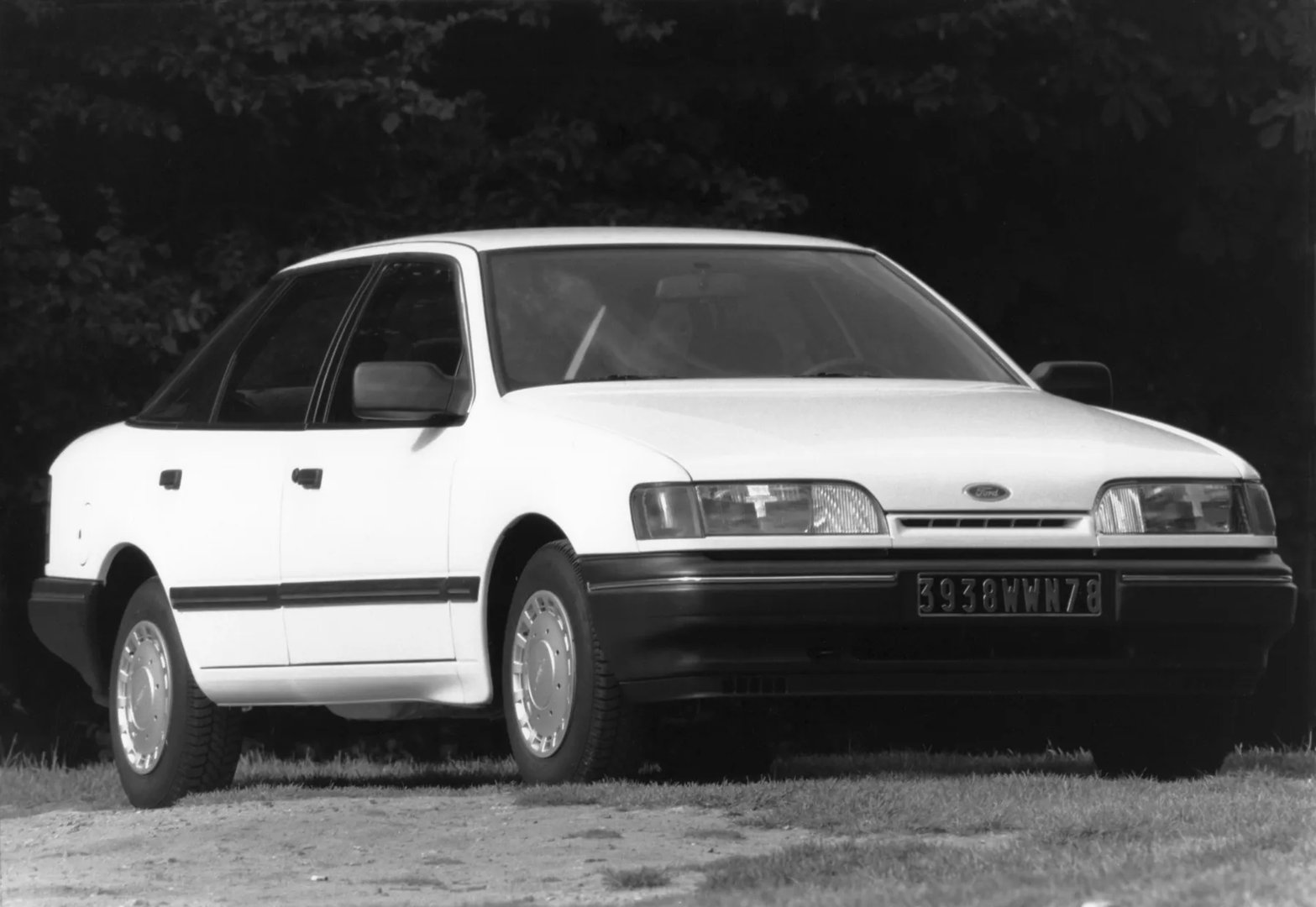 Ford_Scorpio_1_generation__Mini_5-doors__6.jpg