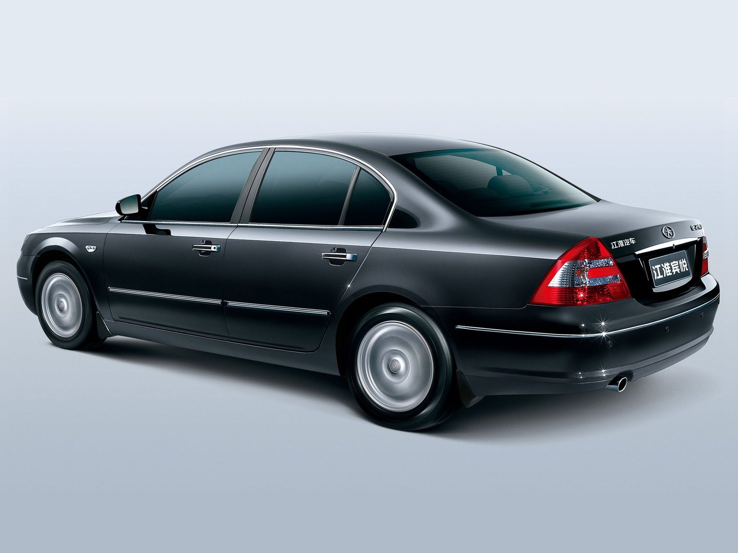 jac_J7_(Binyue)_1_generation__Sedan__3.jpg