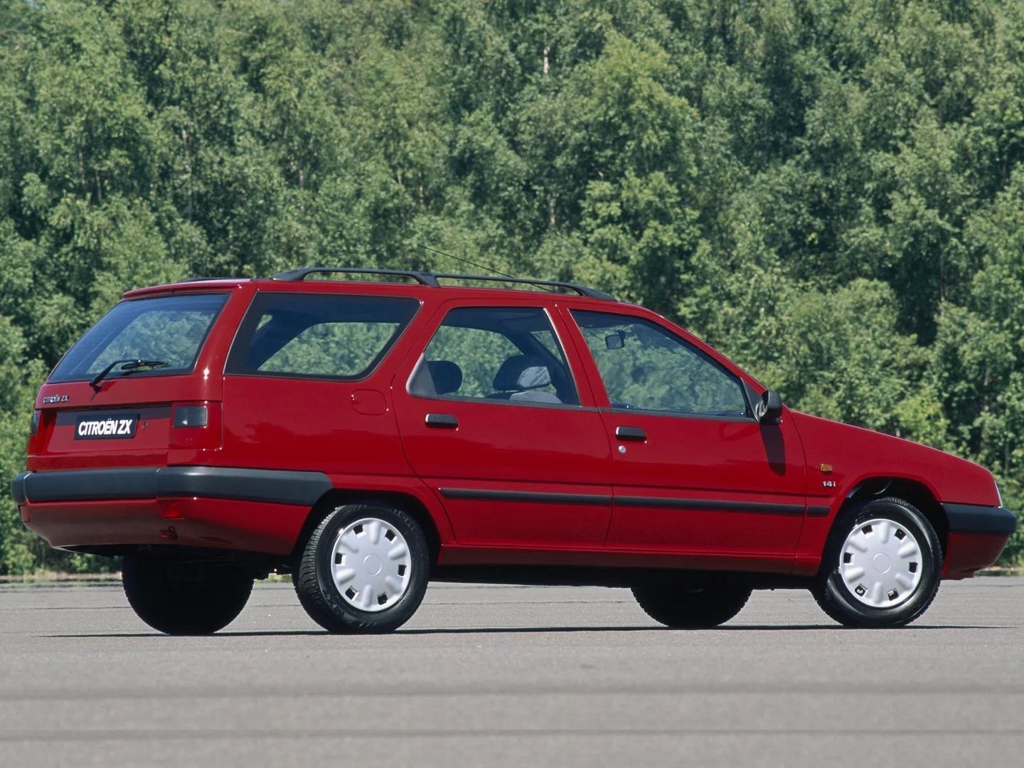Citroen_ZX_1_generation__Estate_5-door__1.jpg