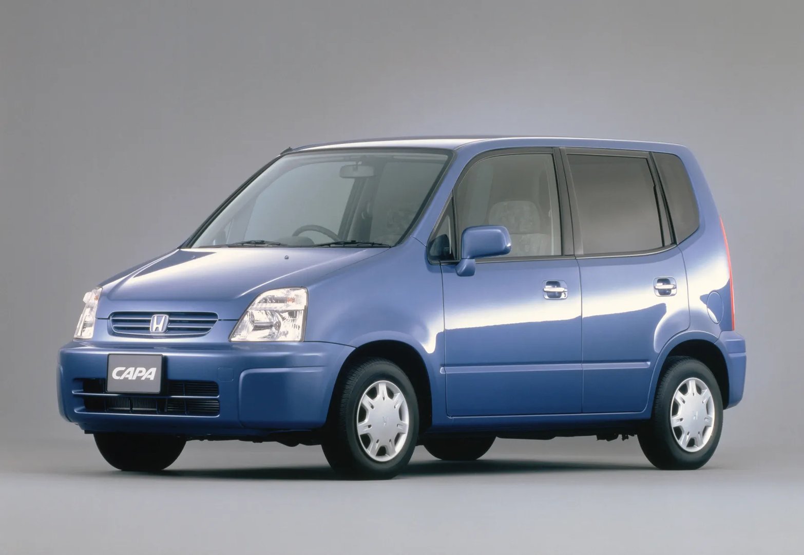 Honda_Capa_1_generation__Microvan__7.jpg