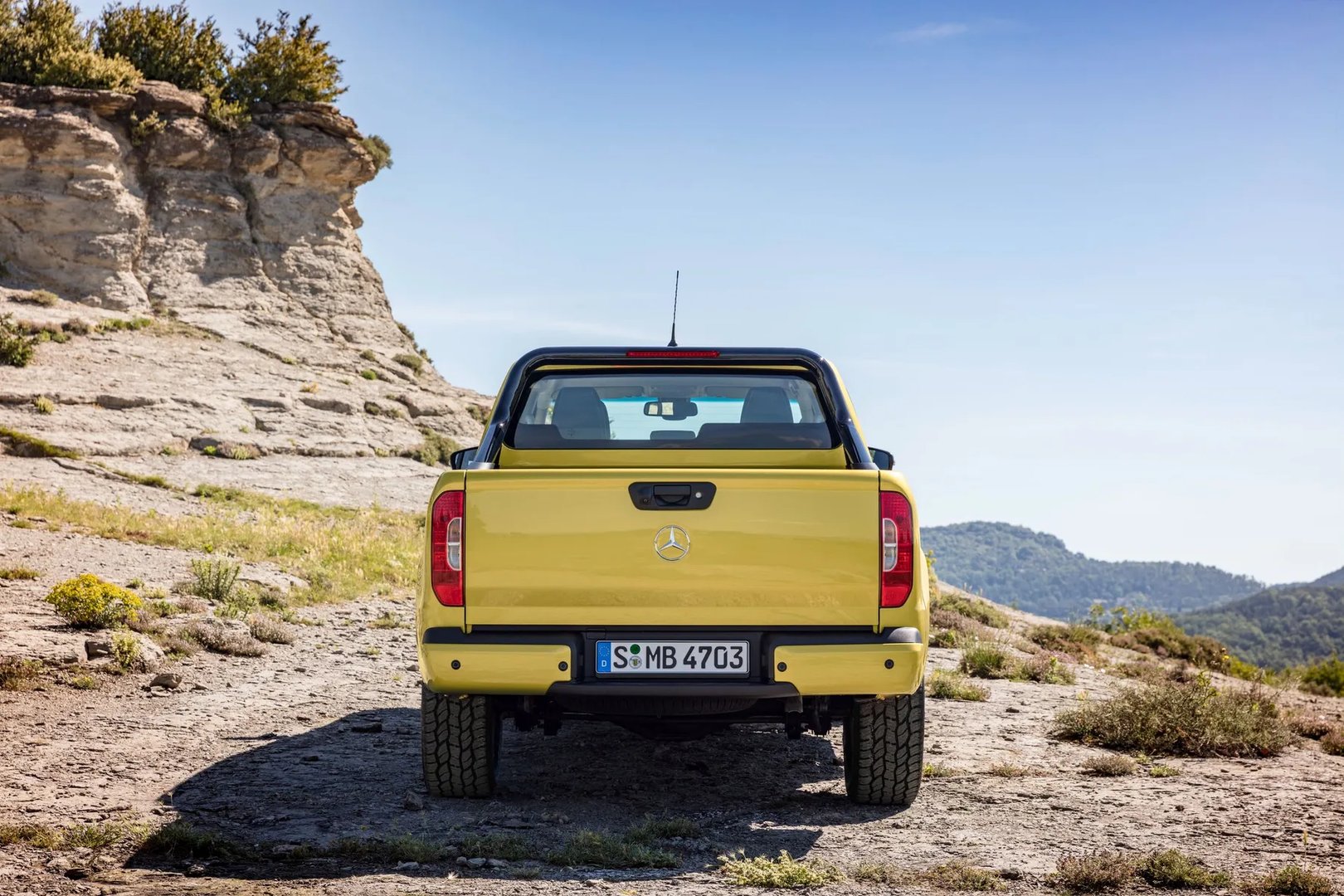 Mercedes_X-Class_1_generation__Pickup_double-cab__10.jpg