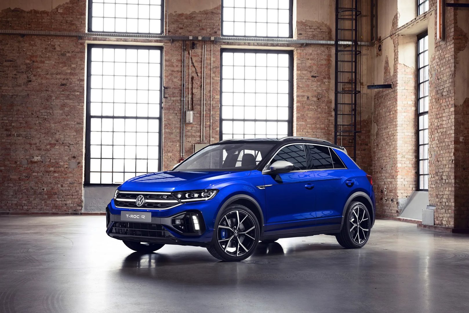 —  SUV 5-doors