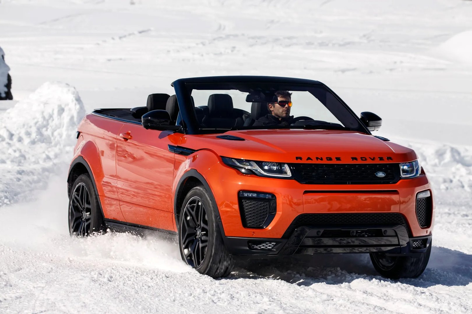 Land Rover Range Rover Evoque 1 generation, restyling  SUV cabriolet
