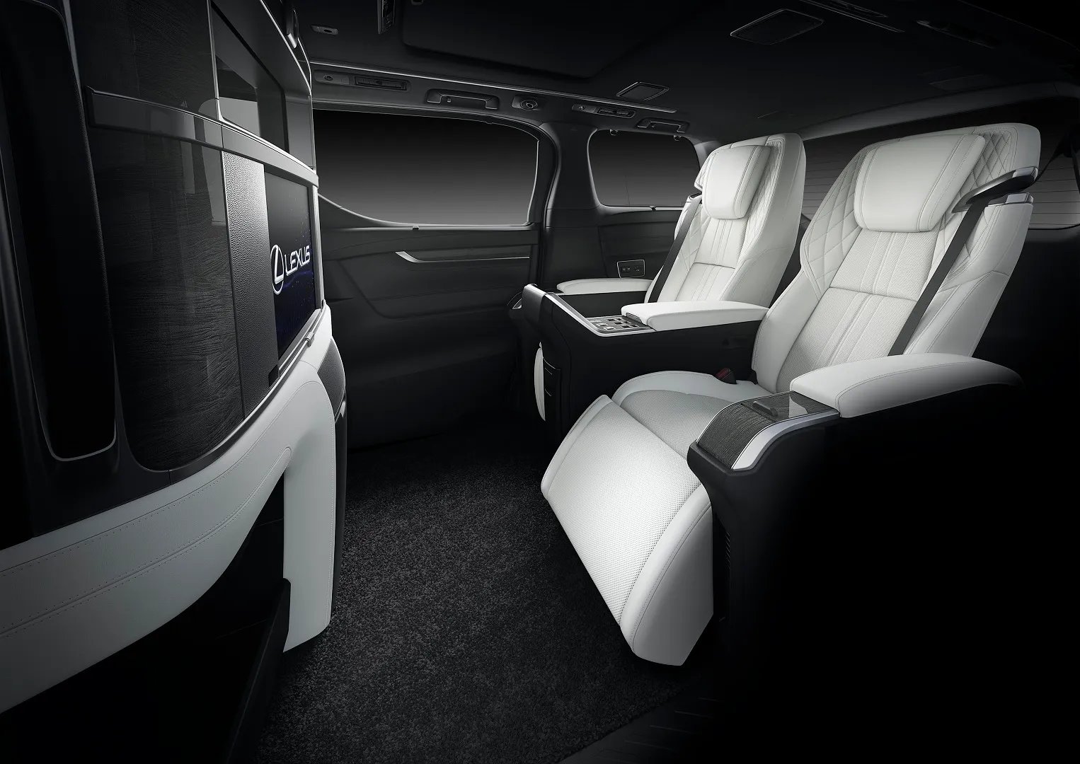 Lexus_LM_1_generation__Minivan__12.jpg