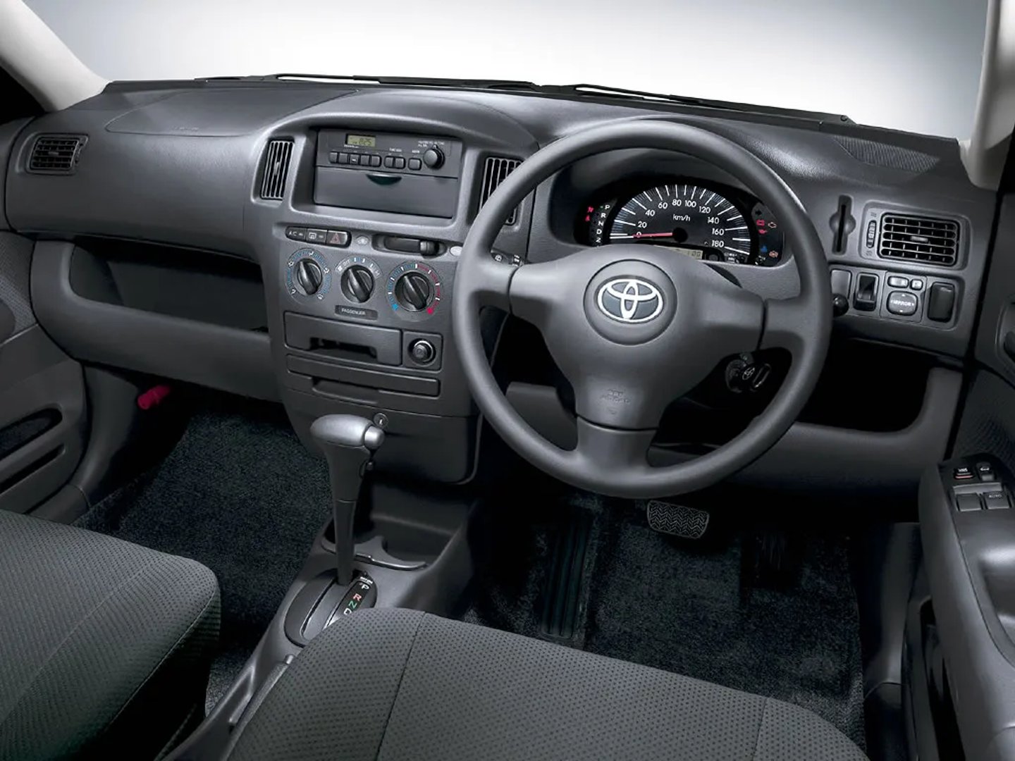 Toyota_Probox_1_generation__Estate_5-door__7.jpg