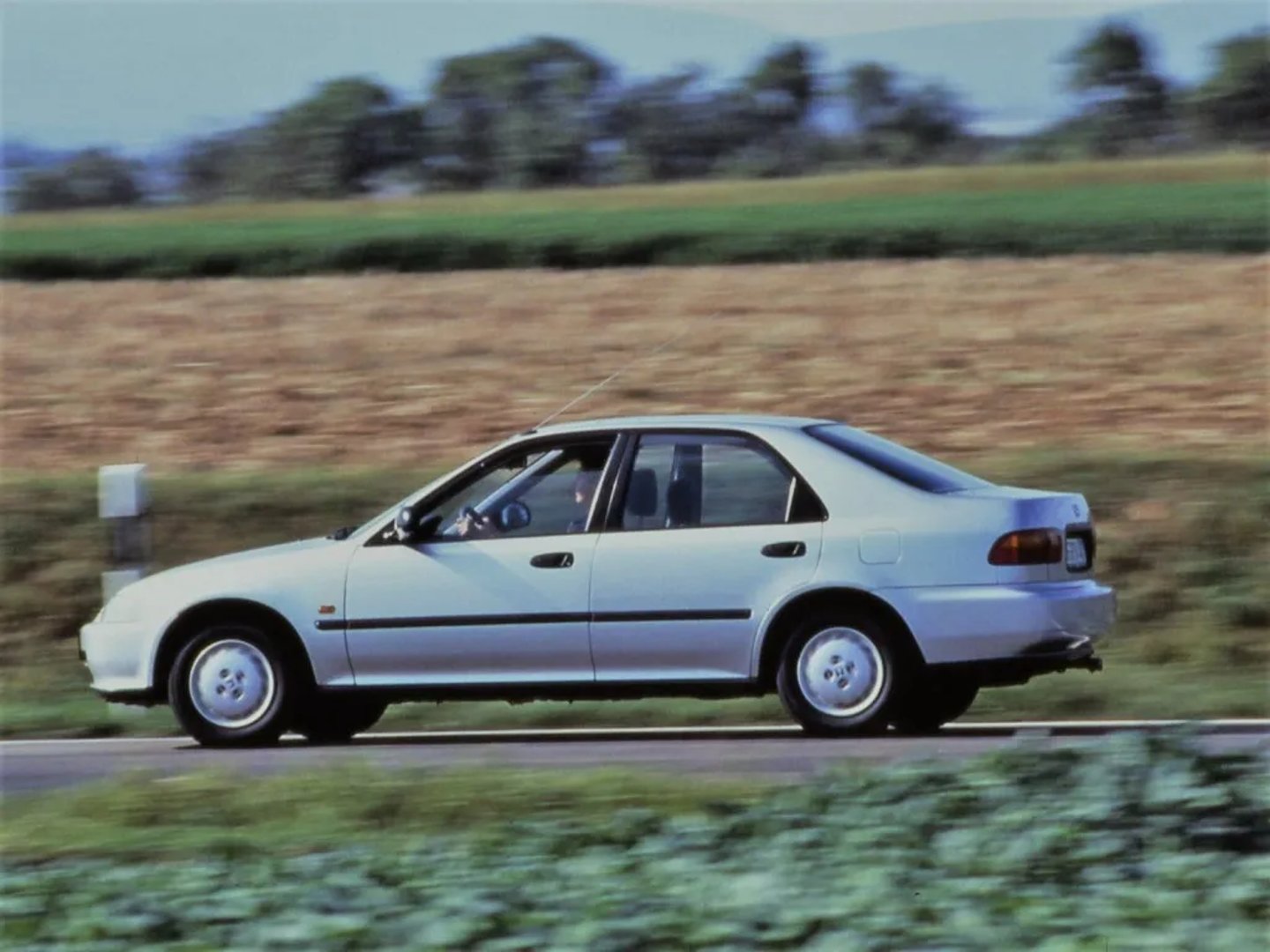 Honda_Civic_5_generation__Sedan__1.jpg