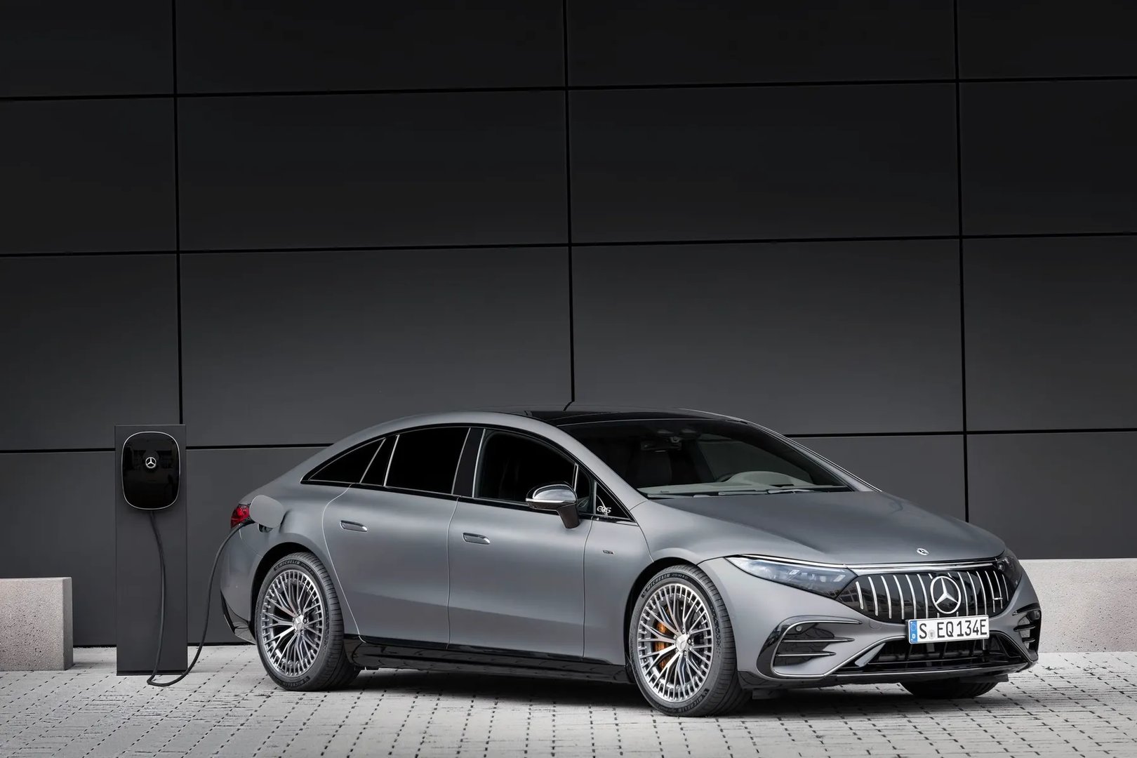 Mercedes_EQS_AMG_1_generation__Liftback__4.jpg