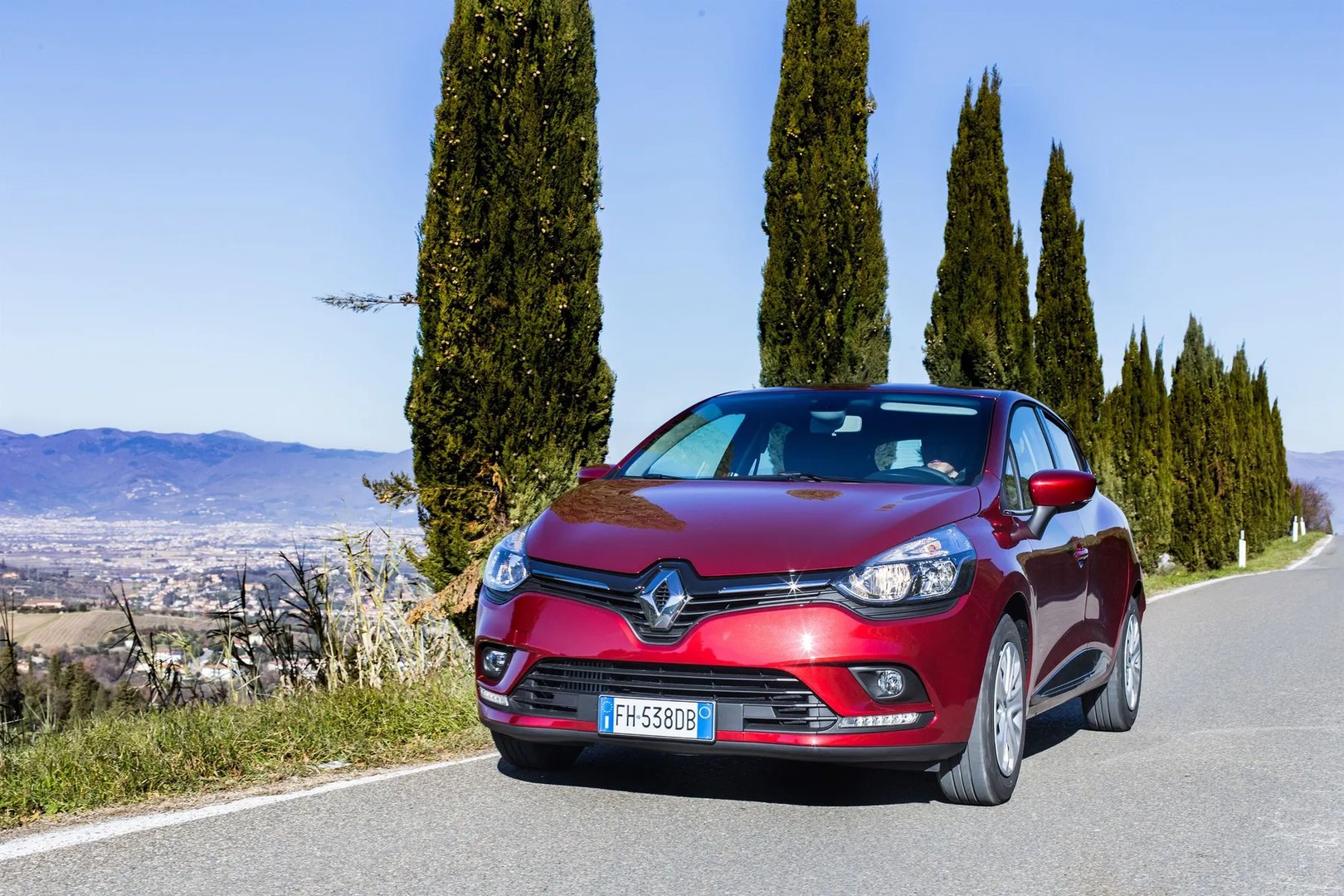 Renault_Clio_4_generation_restyling__Mini_5-doors__9.jpg