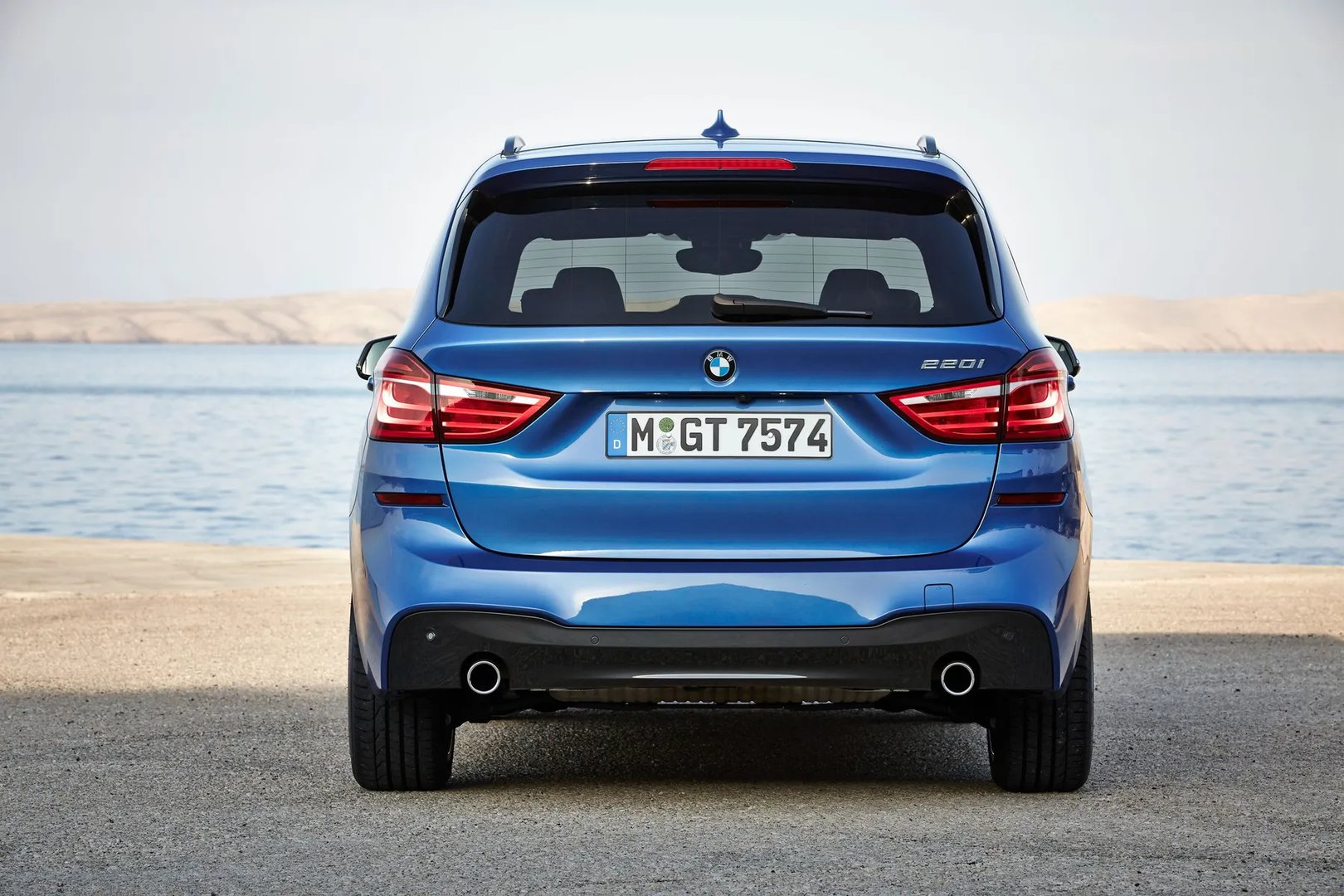 BMW_2_series_Grand_Tourer_1_generation__Compact_Van__12.jpg