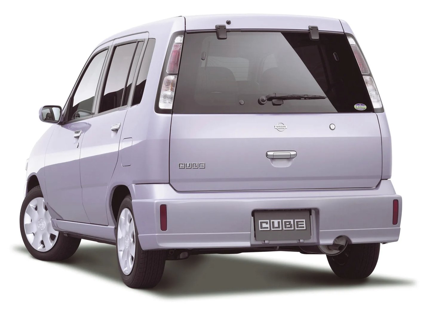 Nissan_Cube_1_generation__Compact_Van__2.jpg