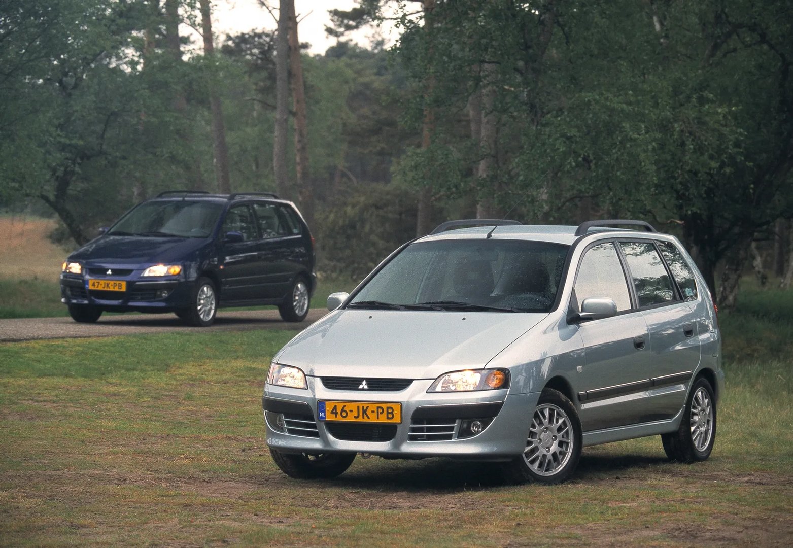 Mitsubishi_Space_Star_1_generation_restyling__Compact_Van__7.jpg