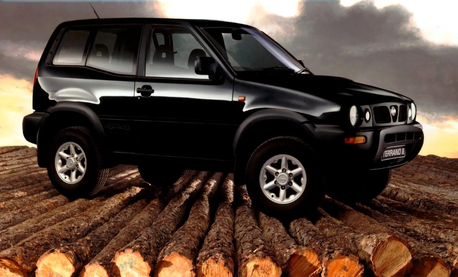 Nissan_Terrano_2_generation__SUV_3-doors__1.jpg