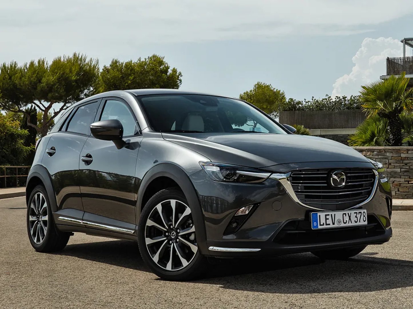 Mazda_CX-3_1_generation_restyling__SUV_5-doors__1.jpg