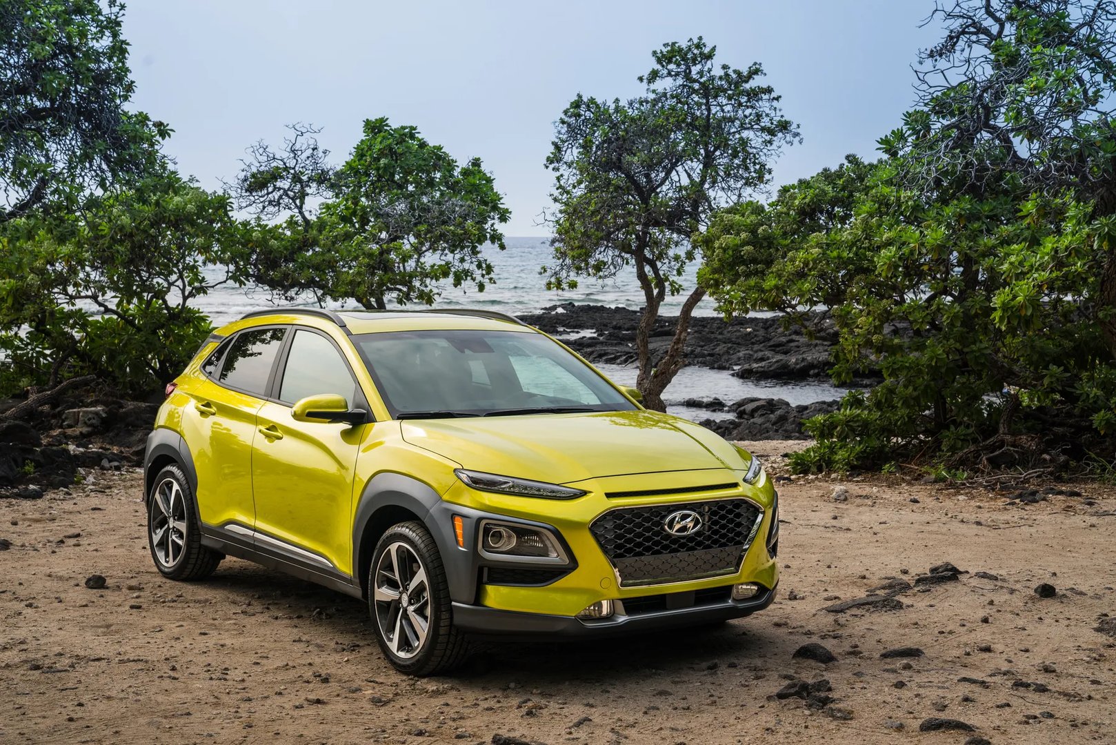 Hyundai_Kona_1_generation__SUV_5-doors__3.jpg