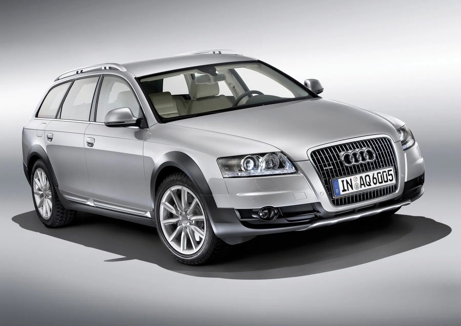 Audi_A6_allroad_2_generation_restyling__Estate_5-door__1.jpg