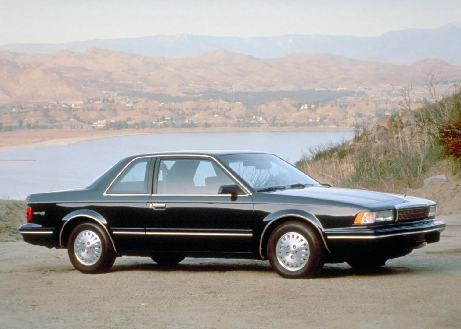 Buick_Century_5_generation__Coupe__3.jpg