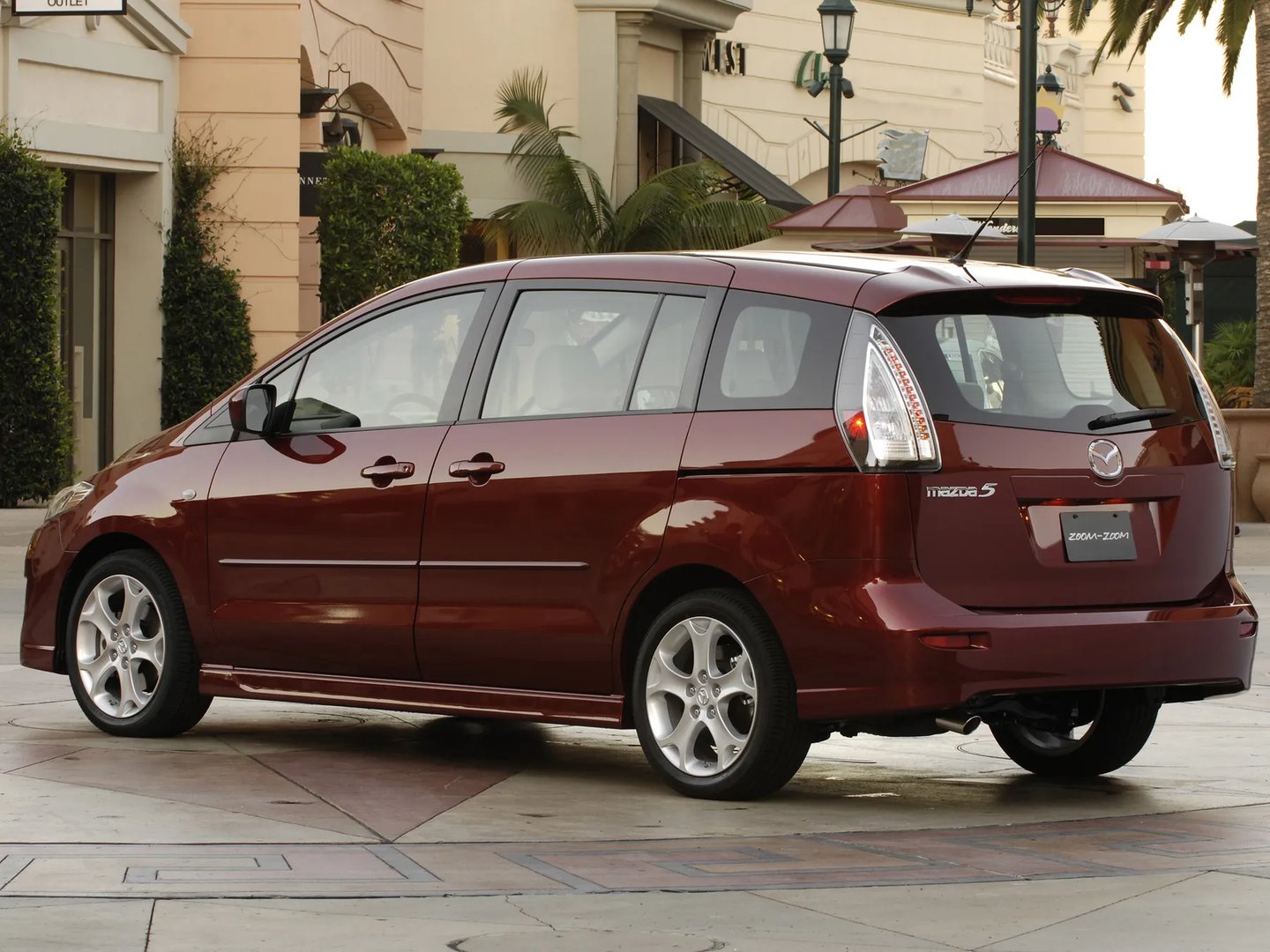 Mazda_5_1_generation_restyling__Compact_Van__9.jpg