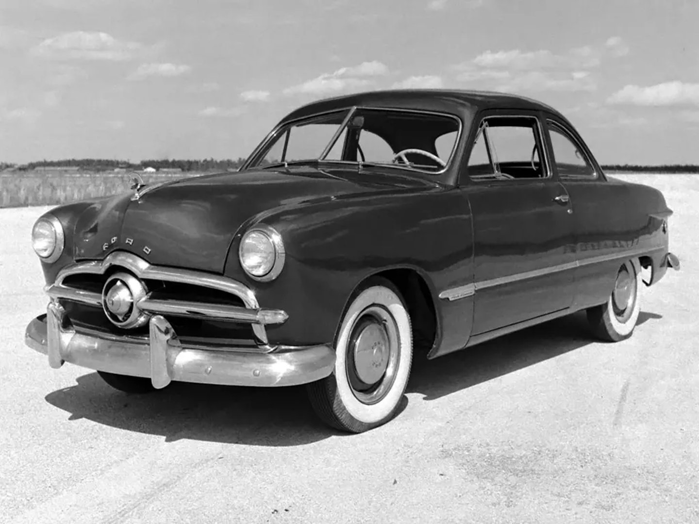 —  Coupe
