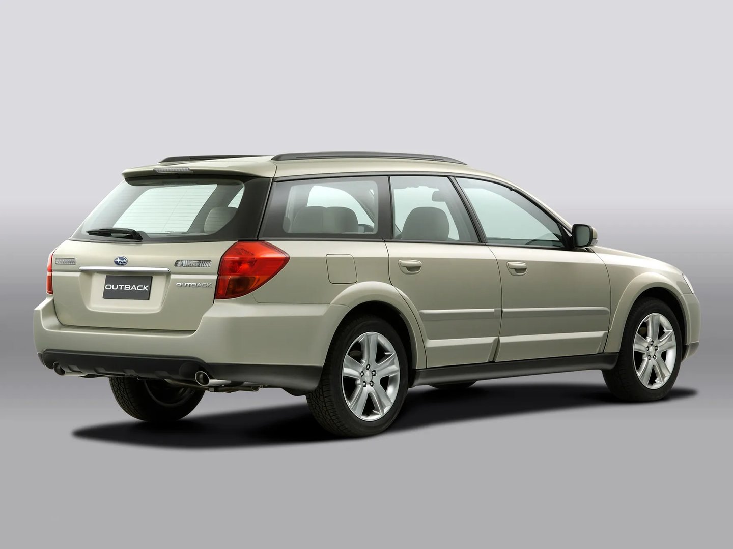 Subaru_Outback_3_generation__Estate_5-door__8.jpg