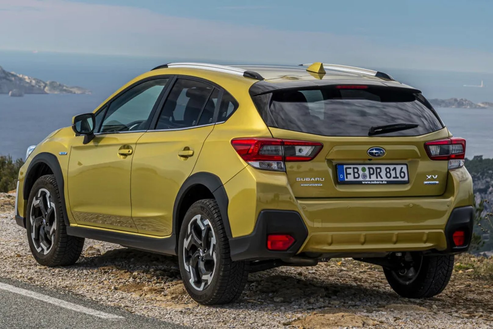 Subaru_XV_2_generation_restyling__SUV_5-doors__4.jpg