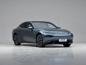 xpeng P7