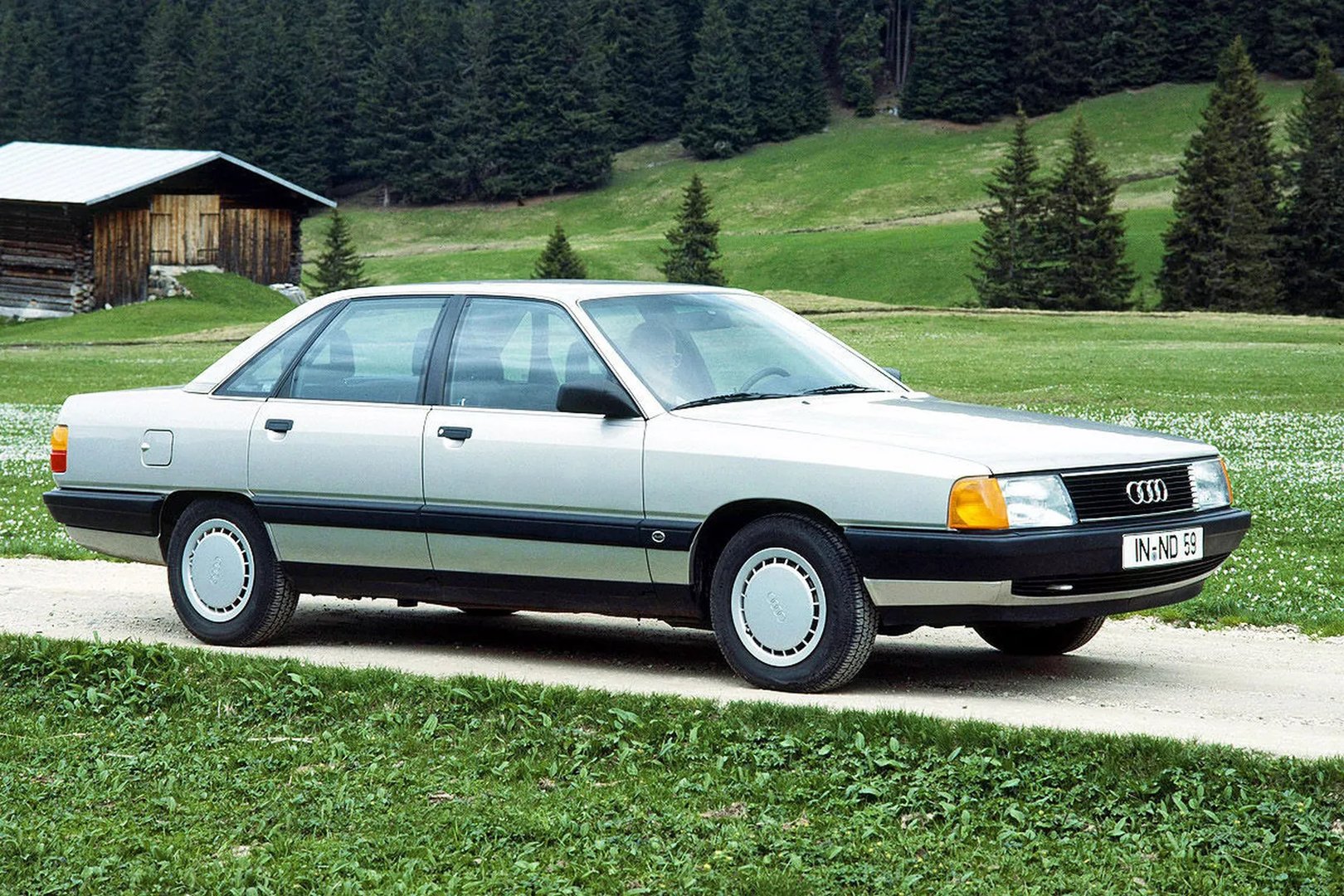 Audi_100_3_generation_restyling__Sedan__2.jpg
