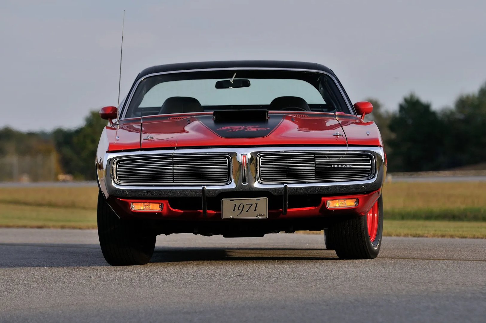 Dodge_Charger_3_generation__Coupe__4.jpg