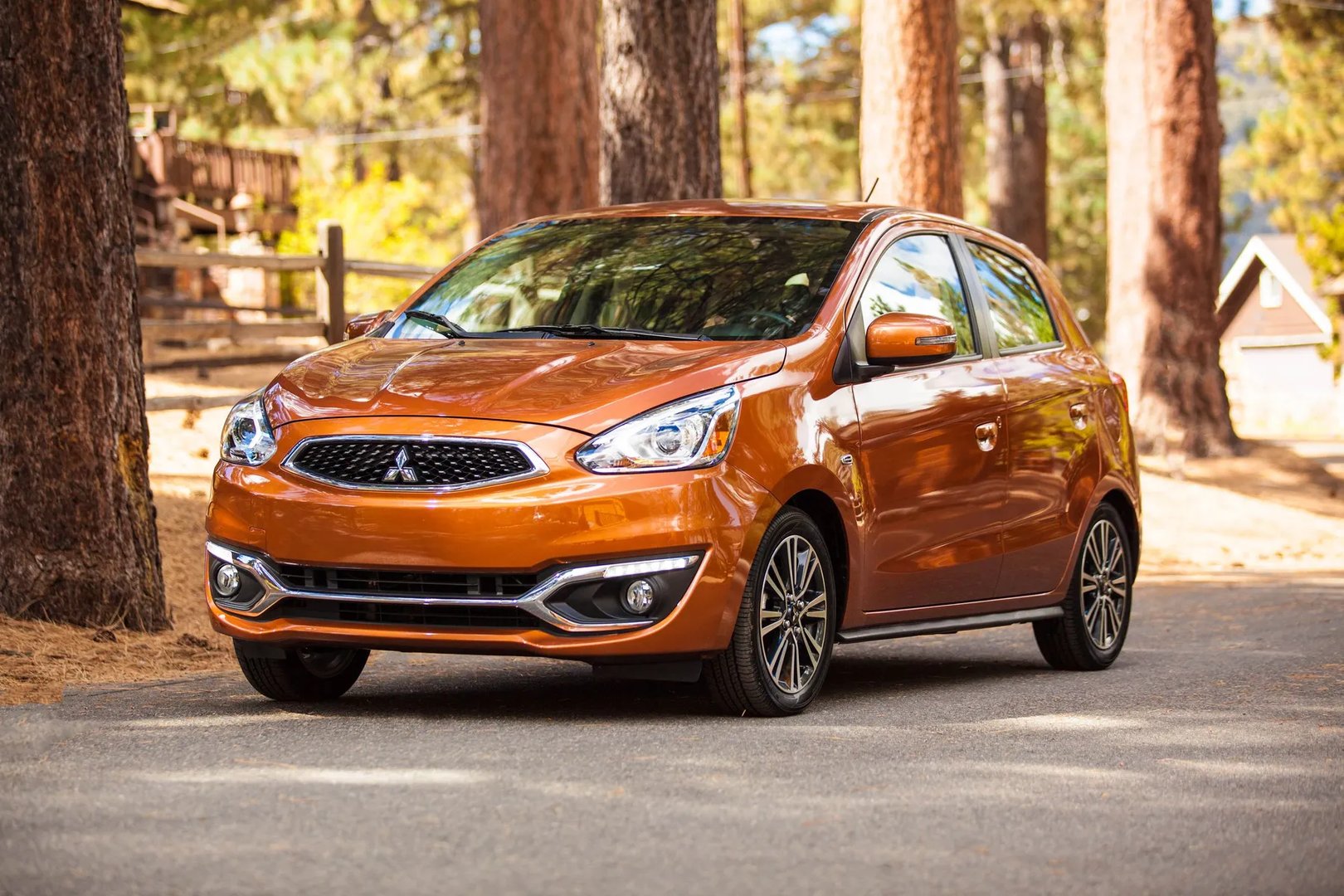 Mitsubishi_Mirage_6_generation_restyling__Hatchback_5-door__6.jpg