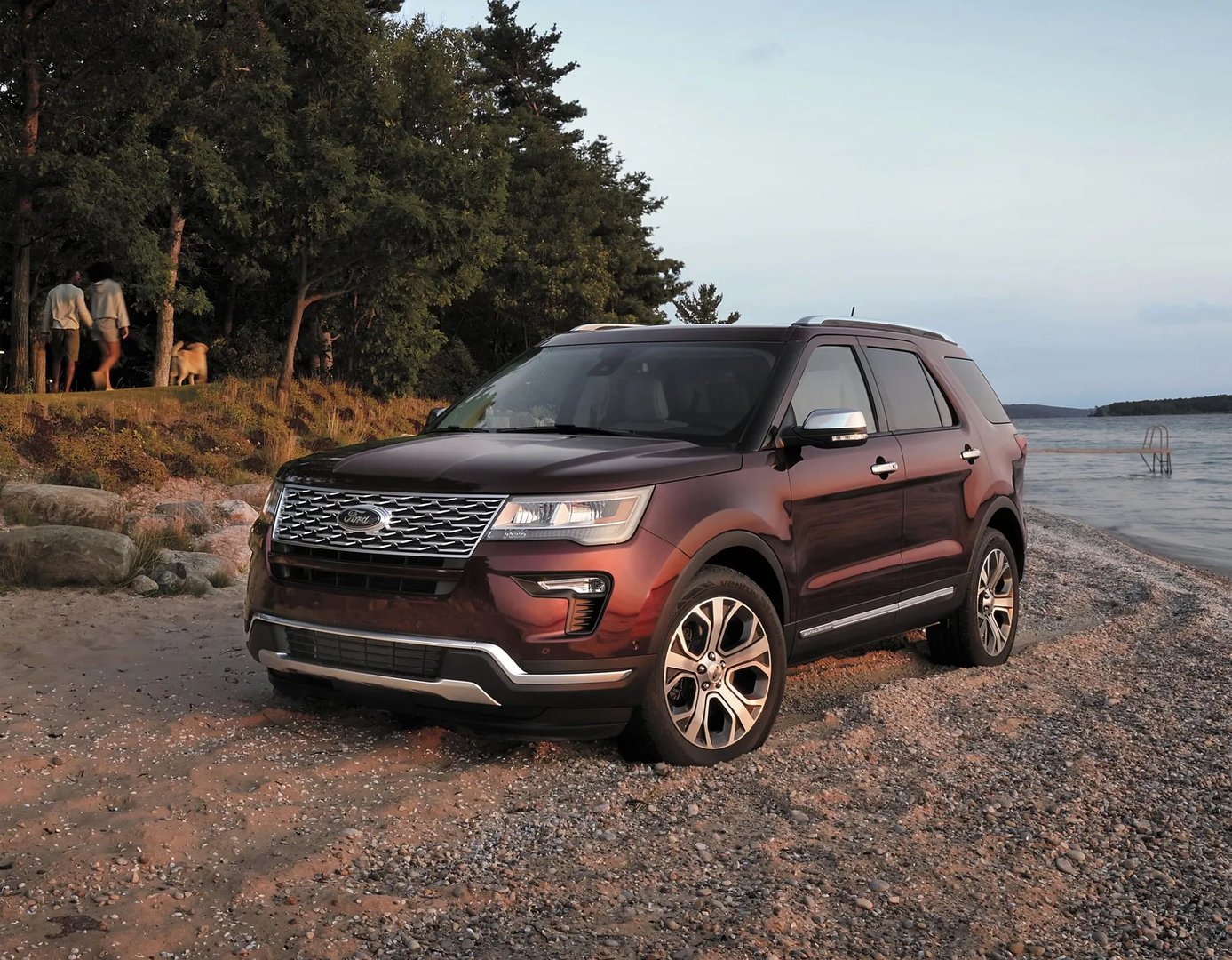 Ford_Explorer_5_generation_restyling_2__SUV_5-doors__4.jpg