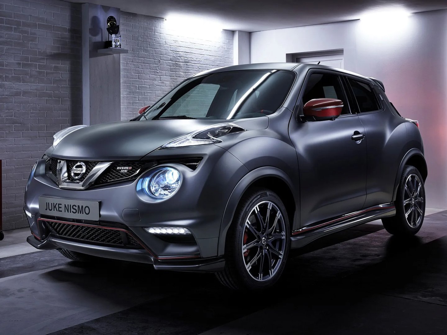 Nissan_Juke_Nismo_1_generation_restyling__SUV_5-doors__5.jpg