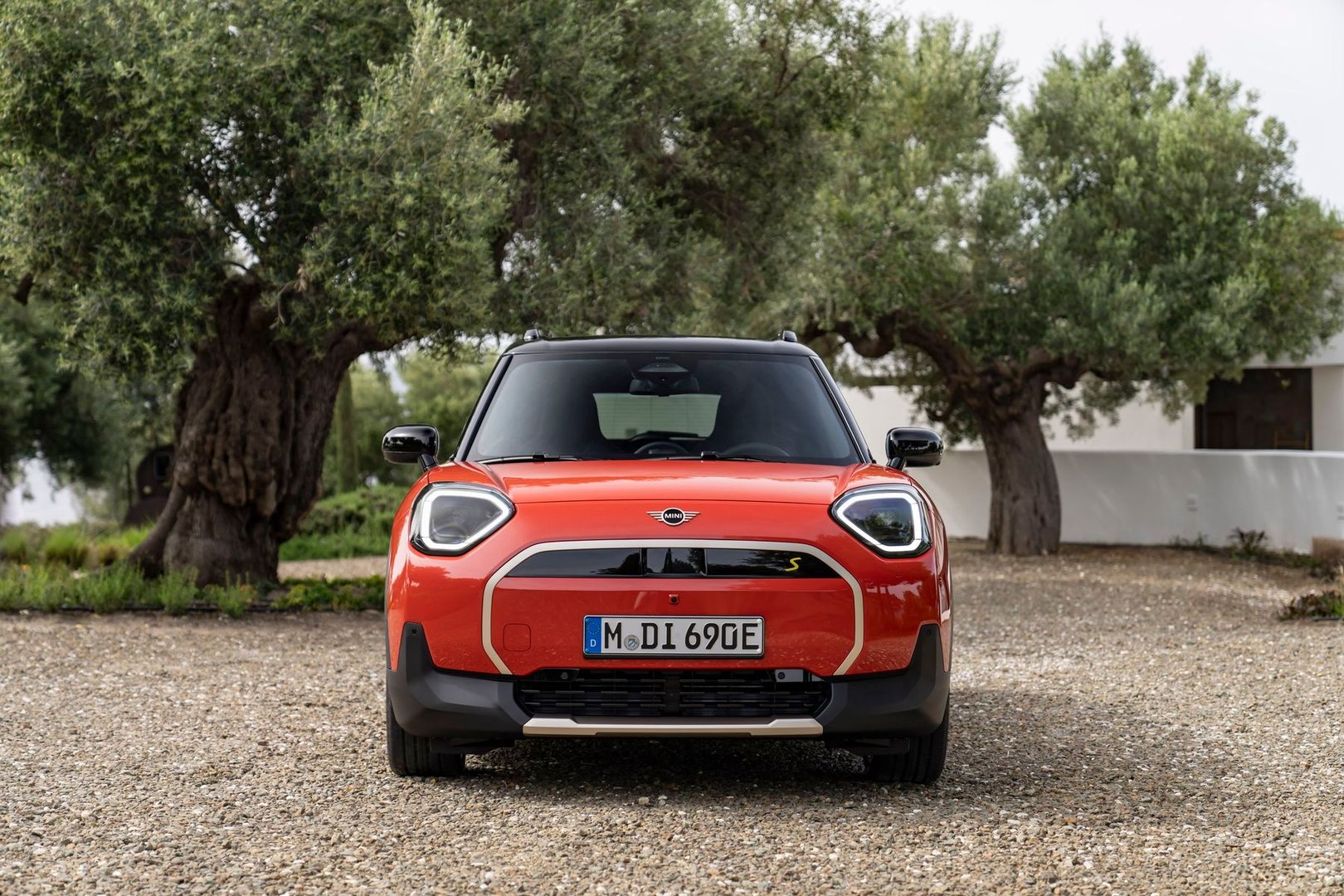 mini_Aceman_1_generation__SUV_5-doors__4.jpg