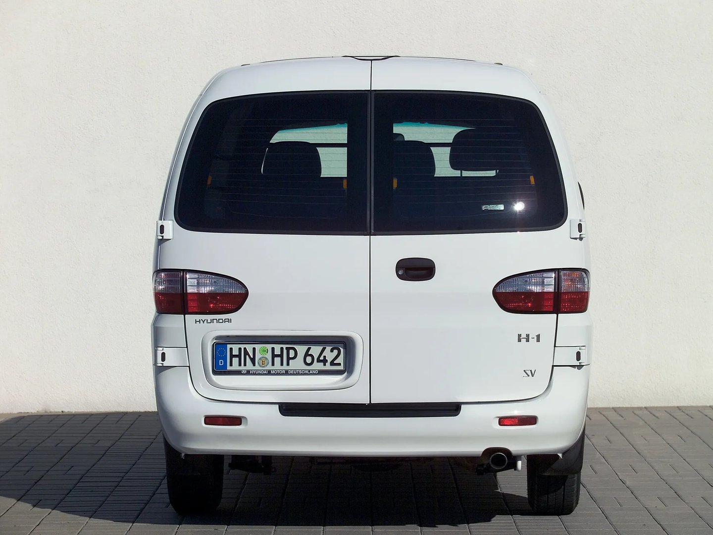 Hyundai_i800_1_generation_restyling__Van__10.jpg