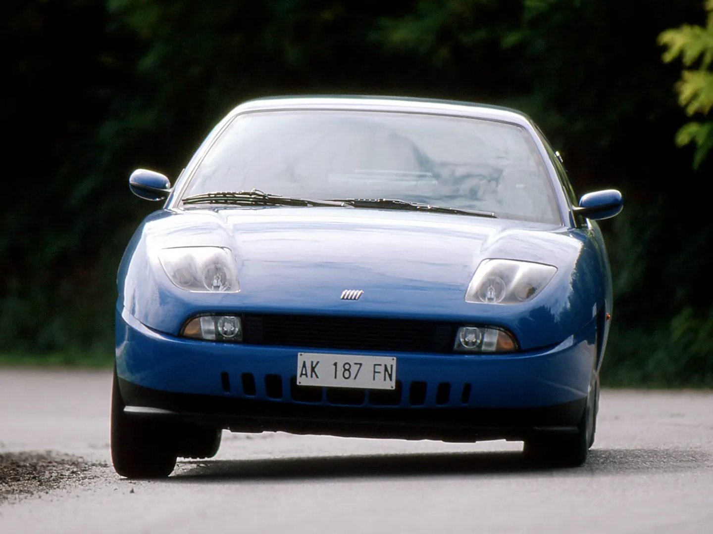 Fiat_Coupe_1_generation__Coupe__3.jpg
