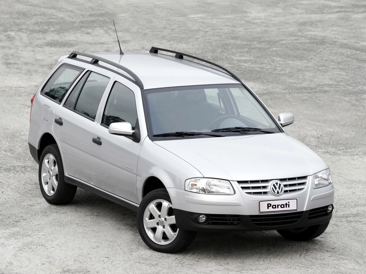 Volkswagen_Parati_3_generation__Estate_5-door__2.jpg