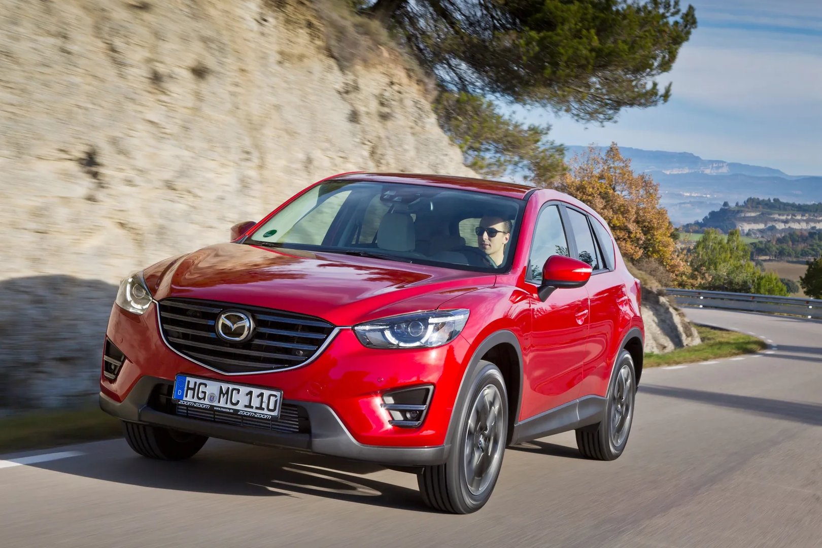 Mazda_CX-5_1_generation_restyling__SUV_5-doors__13.jpg